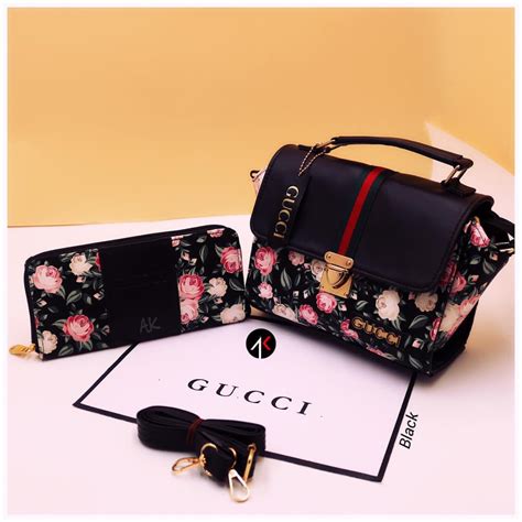 gucci sling purse
